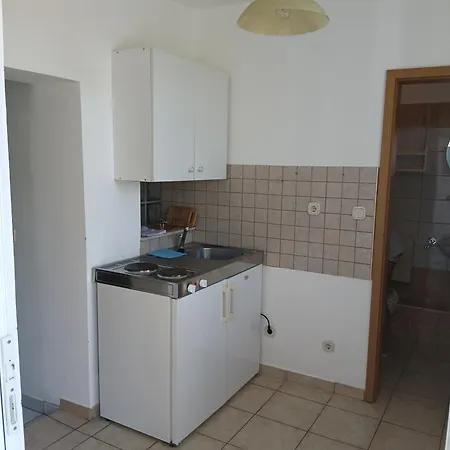 Апартаменты Put Kandelica 86