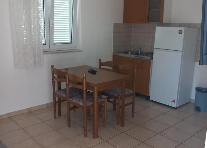 Lägenhet Put Kandelica 86 *